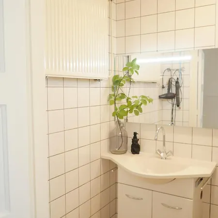 Karibu Semesterbostad Tuitjenhorn