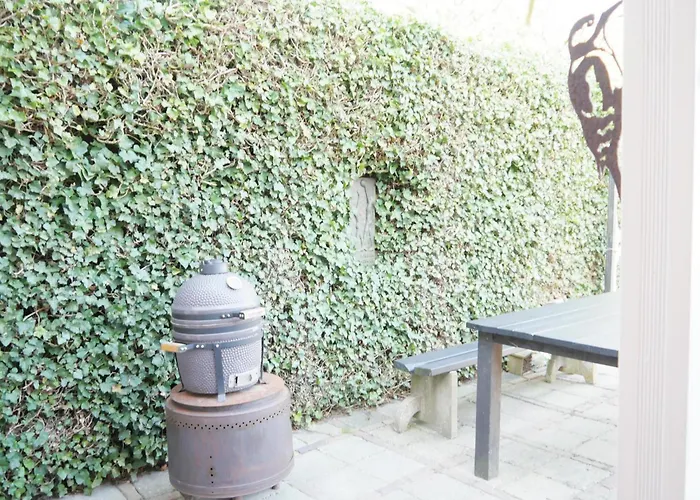 Karibu Feriehus Tuitjenhorn