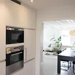 Karibu *