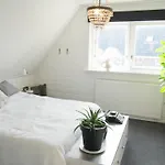Karibu *